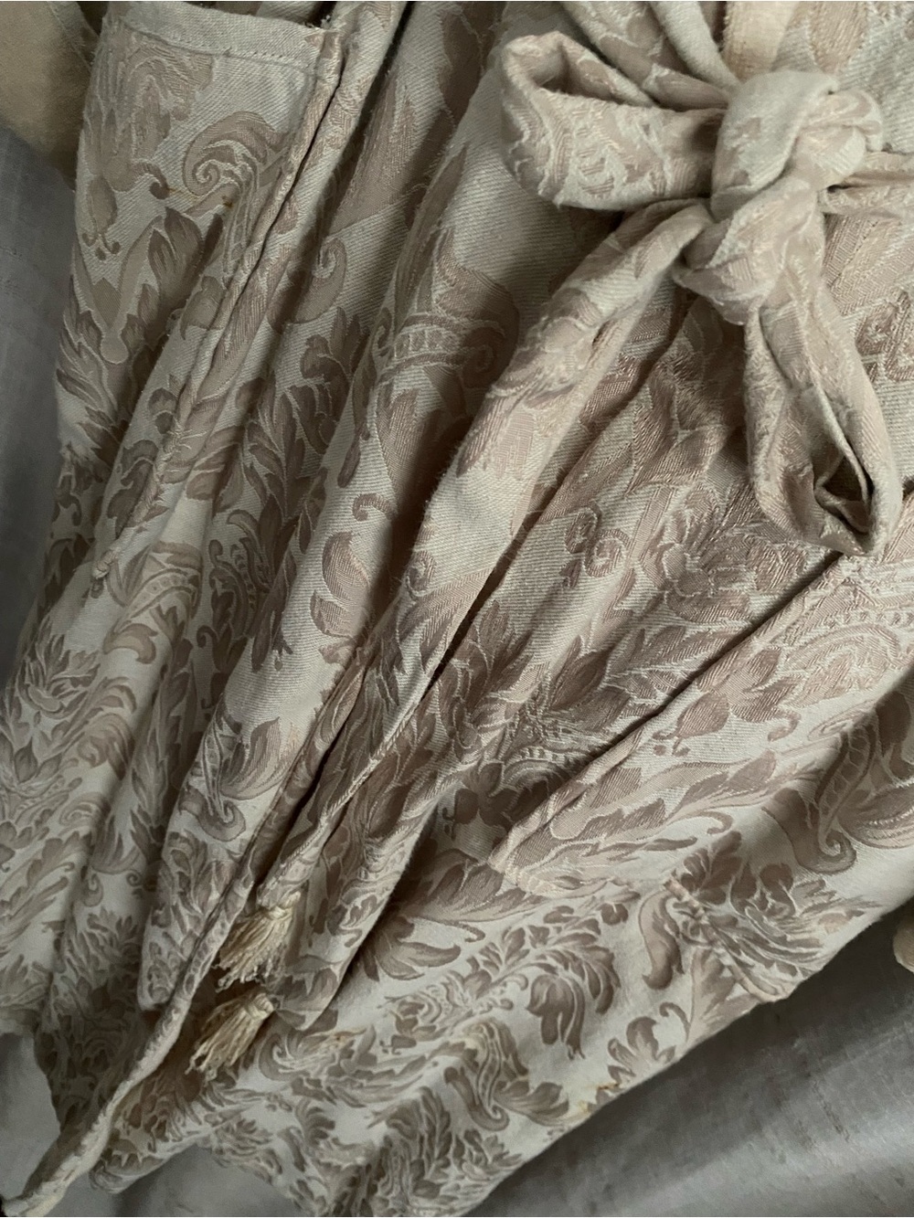 RARE VTG 80s Victoria's Secret Gold Label Damask Jacquard Terry Lined Maxi Robe - Picture 6 of 16